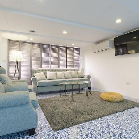 White Ivory Bed And Breakfast Bangkok Ngoại thất bức ảnh