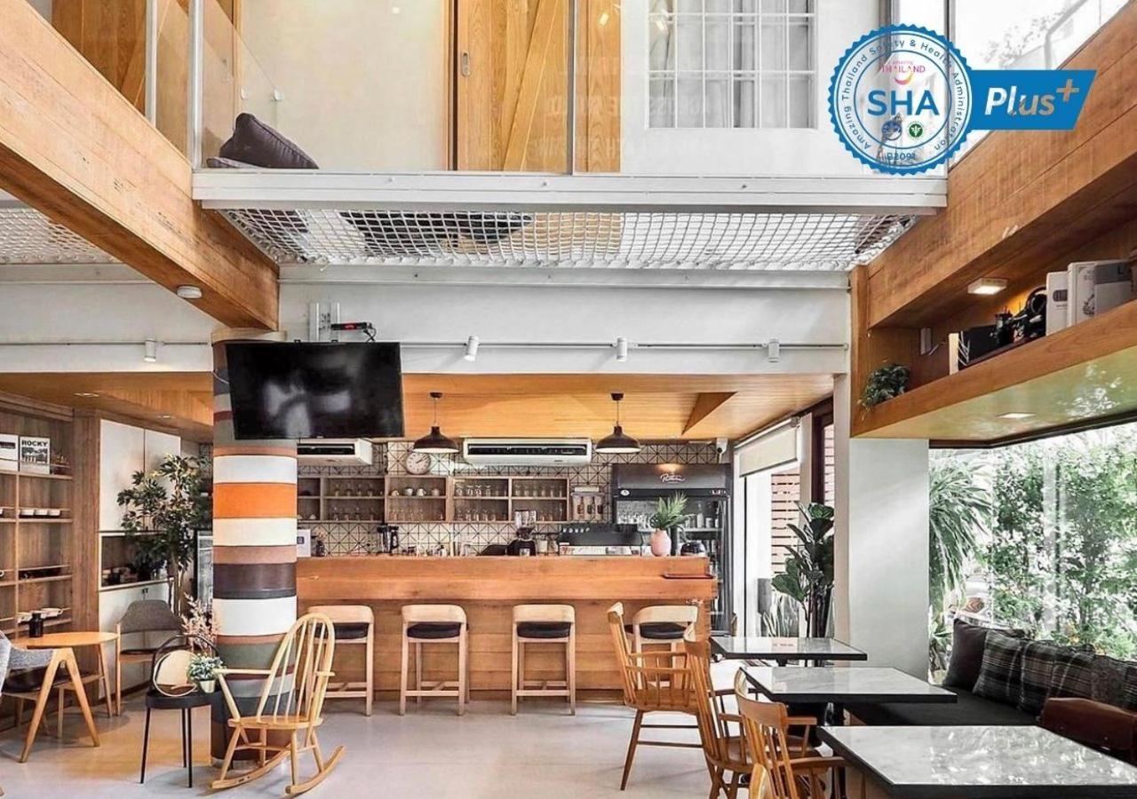White Ivory Bed And Breakfast Bangkok Ngoại thất bức ảnh
