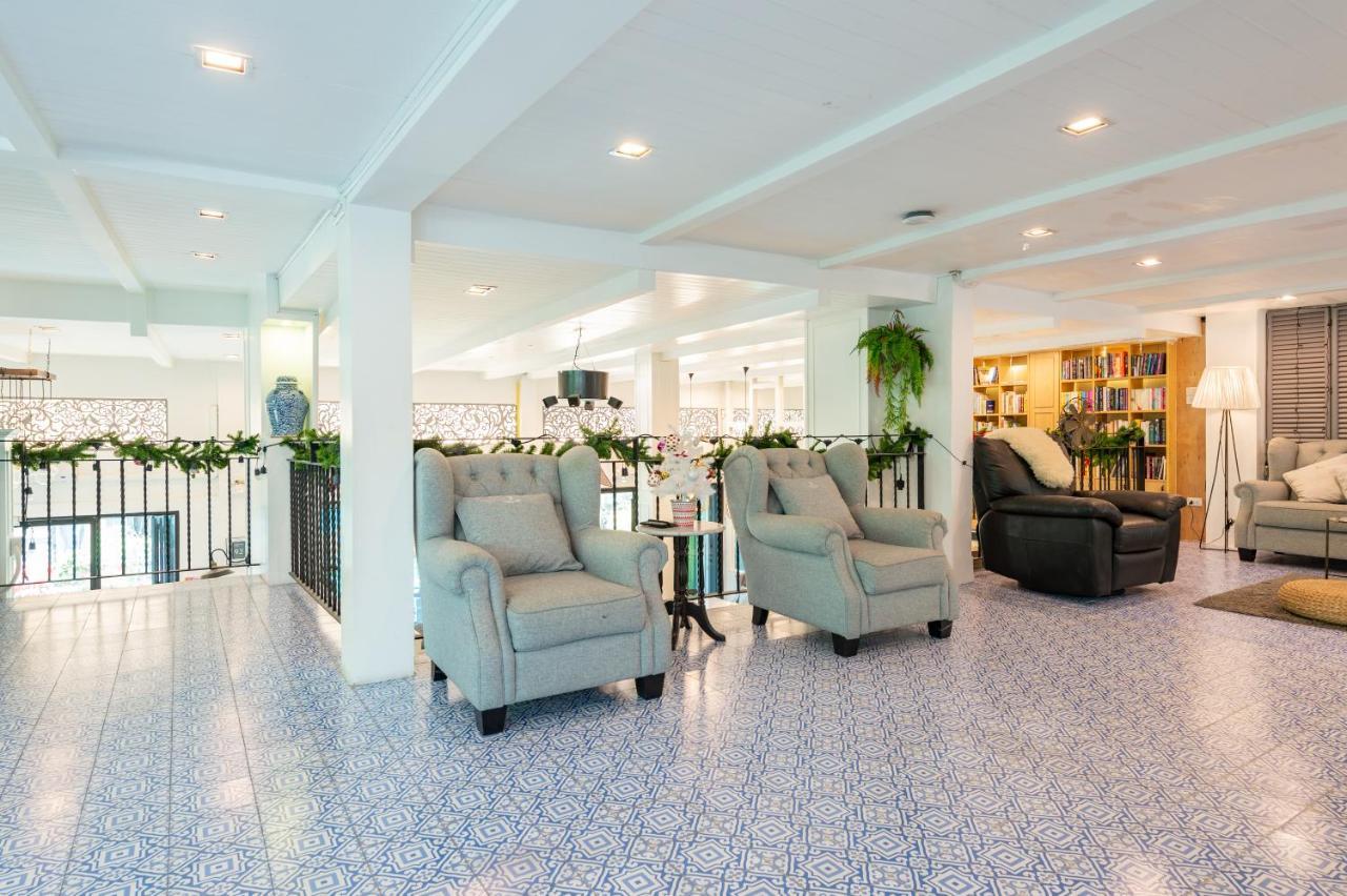 White Ivory Bed And Breakfast Bangkok Ngoại thất bức ảnh