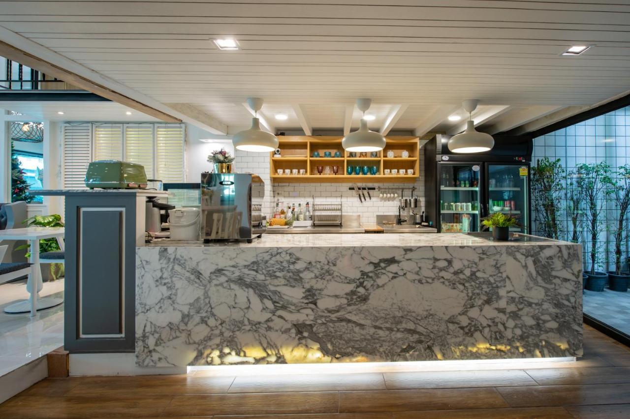 White Ivory Bed And Breakfast Bangkok Ngoại thất bức ảnh