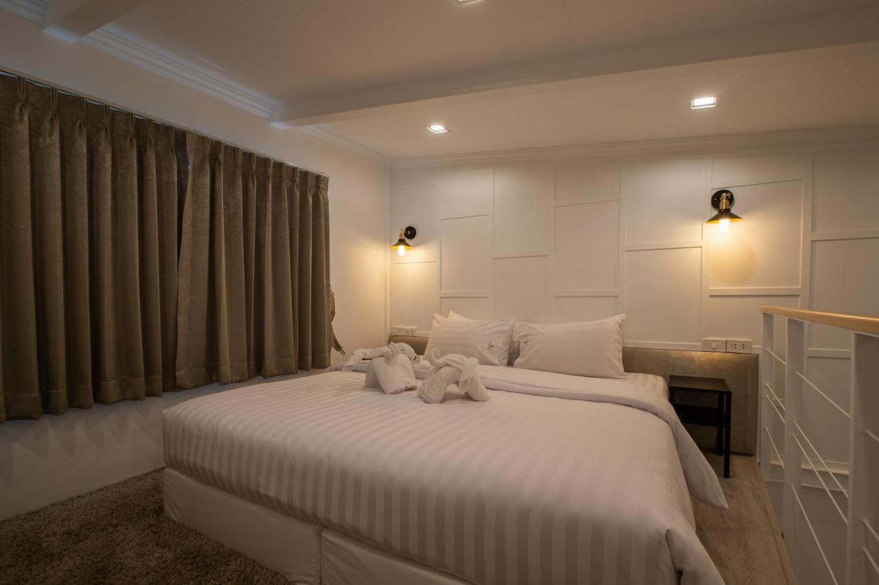 White Ivory Bed And Breakfast Bangkok Ngoại thất bức ảnh