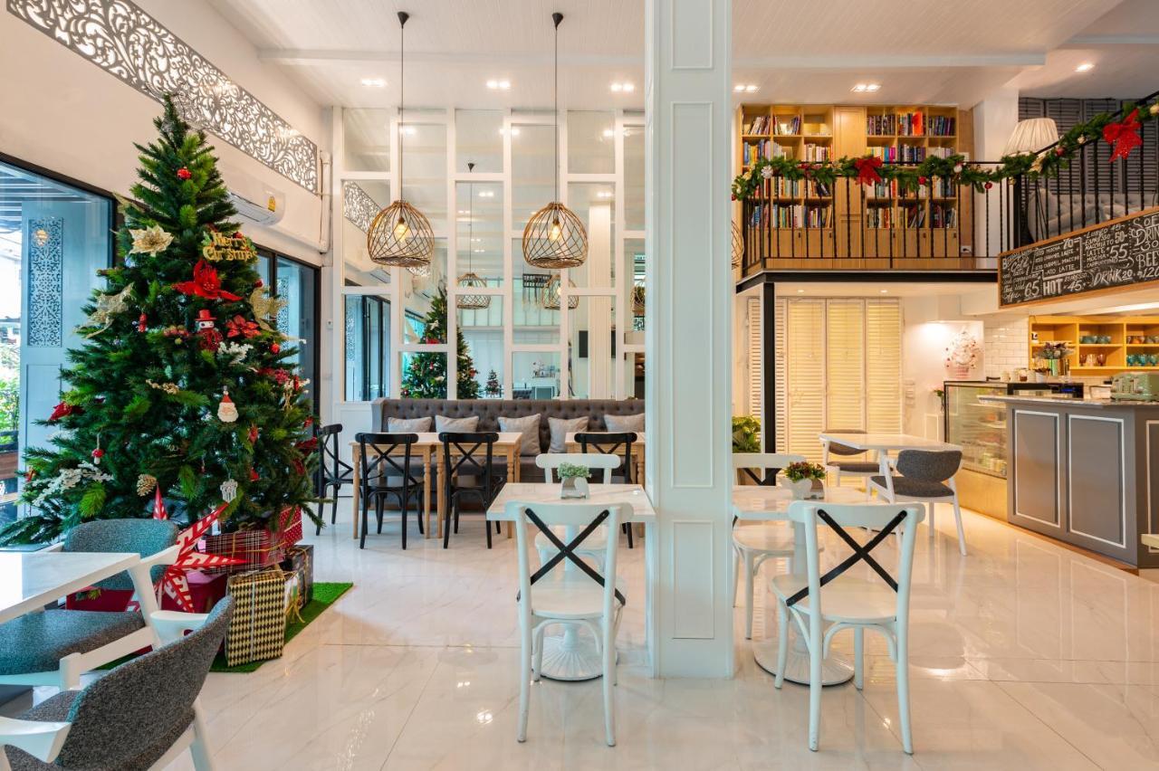 White Ivory Bed And Breakfast Bangkok Ngoại thất bức ảnh